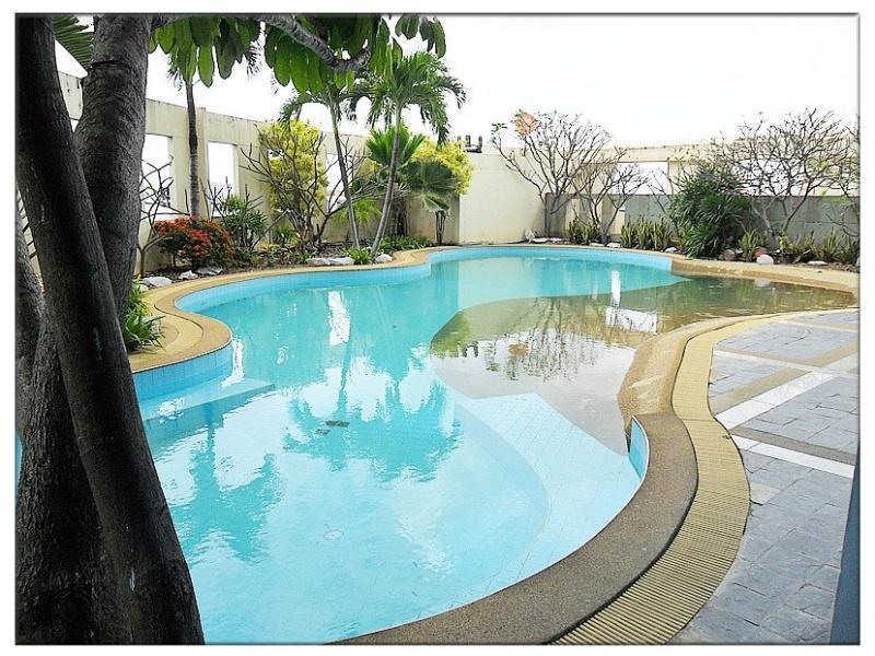 Rachaphruk Grand Hotel Nakhon Ratchasima Exterior photo